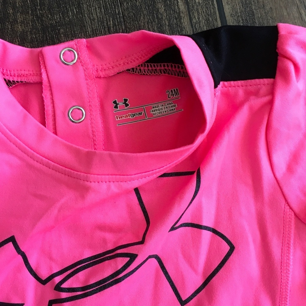Under Armour Kids Neon Pink Rashguard Set - Picture 2 of 3